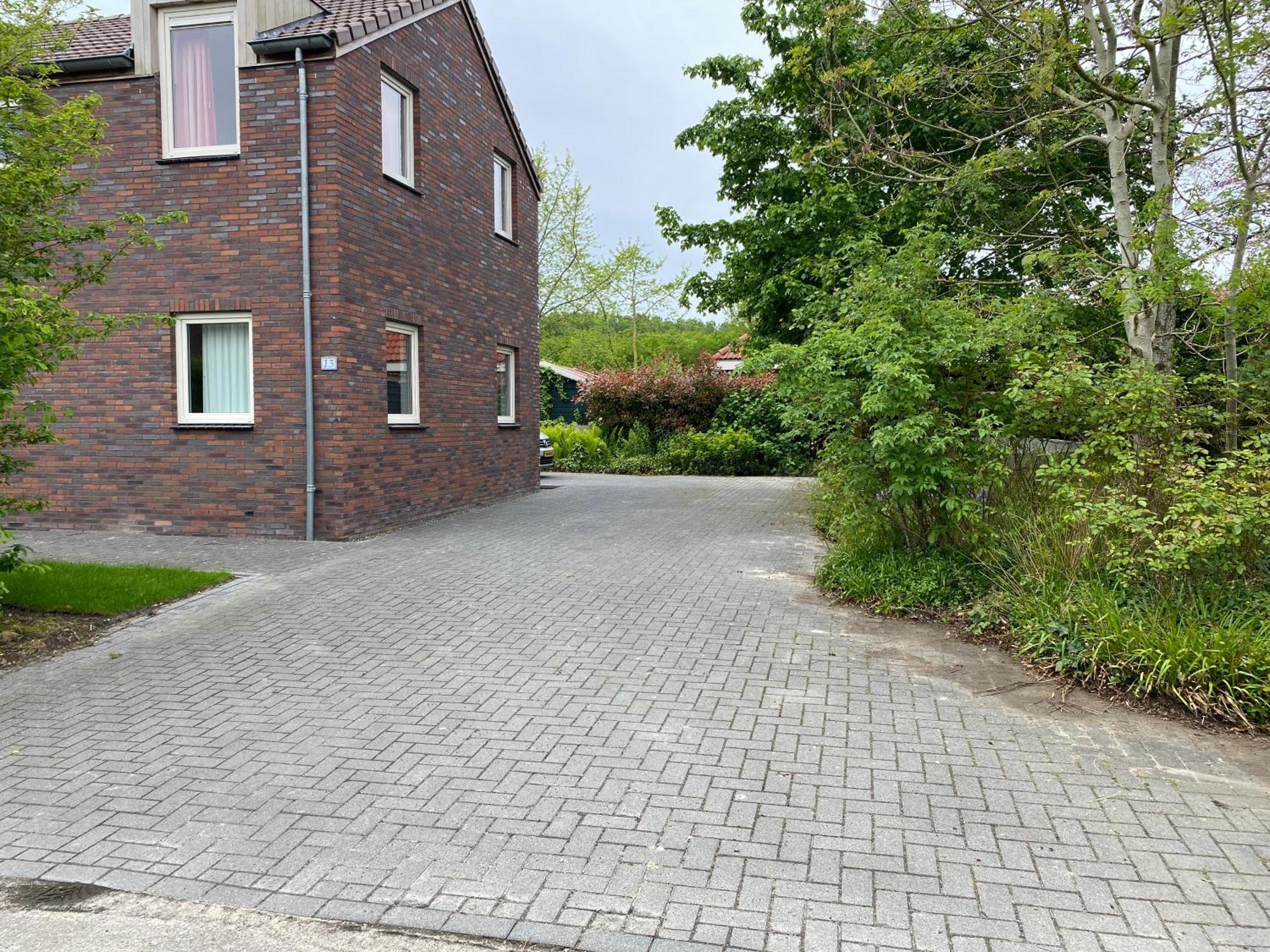Villa Riverside Met Hottub, Eigen Aanlegsteiger, Zwemtrap, Trampoline En Kano'S Zeewolde Esterno foto